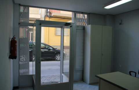 Local en alquiler oficina en Beniel Calle Torrevieja